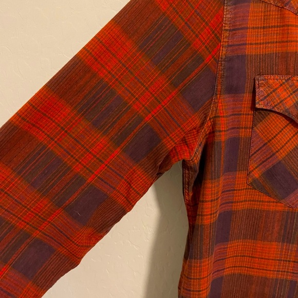 VANS Mens Large L Button-up shirt size XL - Picture 3 of 9